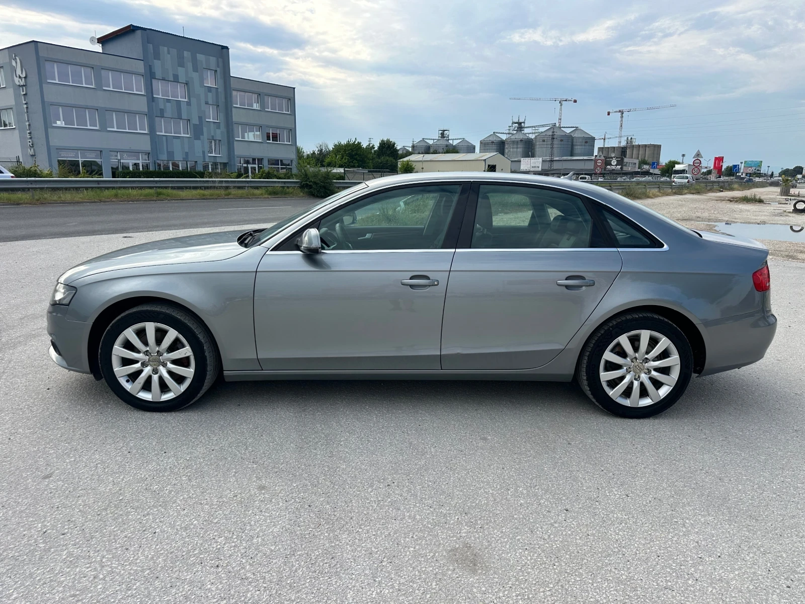 Audi A4 2.0 TDI B8 | Mobile.bg � ����������� 3