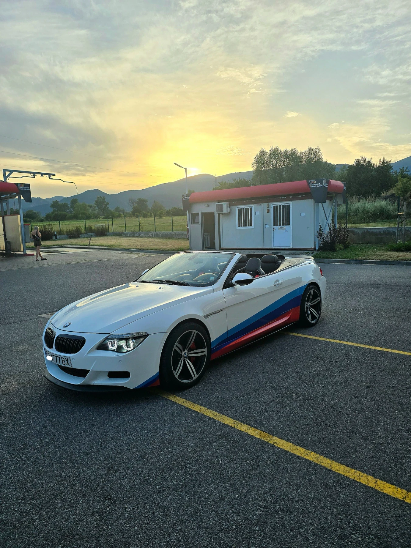 BMW M6 M6 V10 facelift, снимка 9 - Автомобили и джипове - 55449473