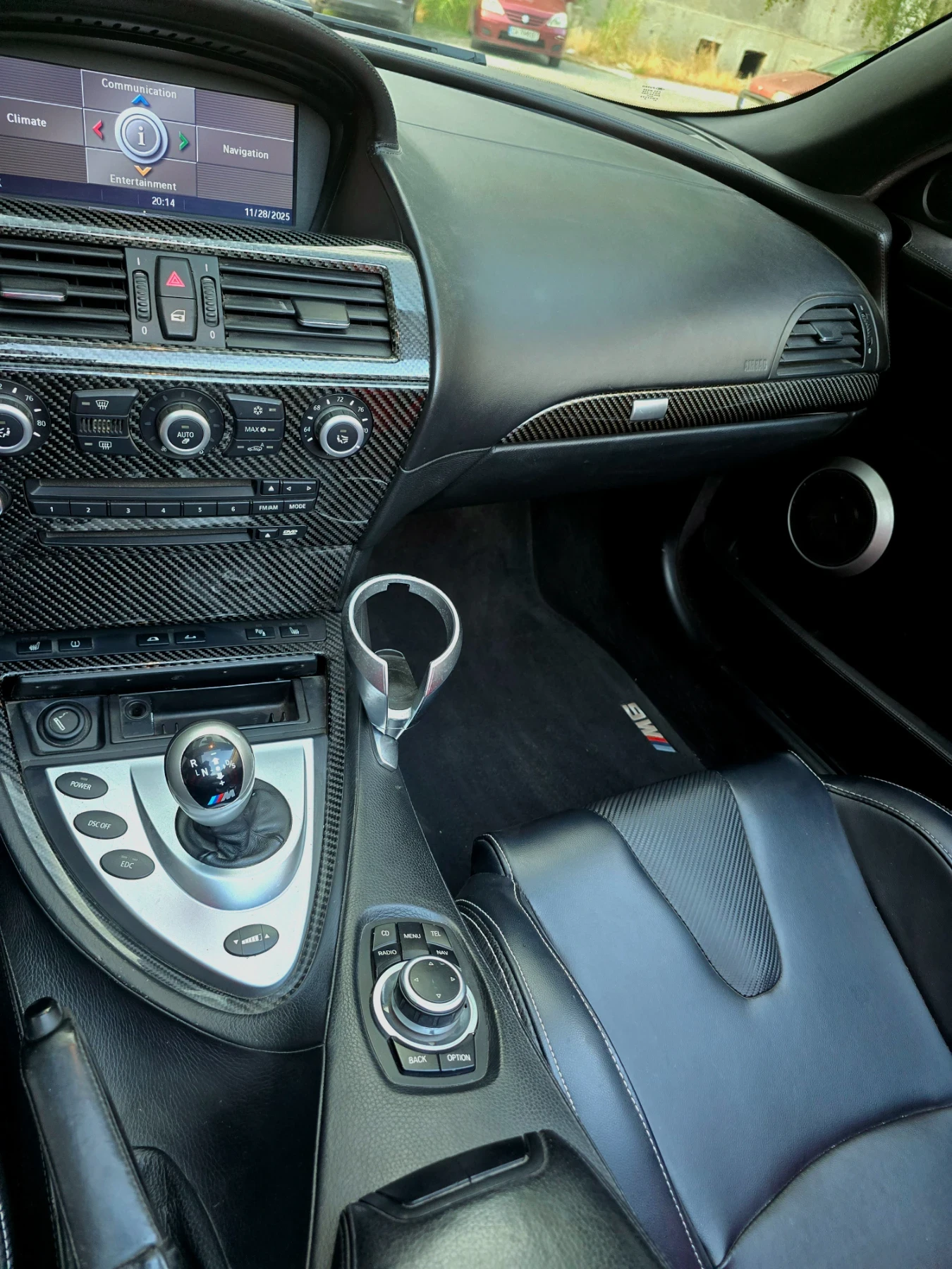 BMW M6 M6 V10 facelift, снимка 12 - Автомобили и джипове - 55449473