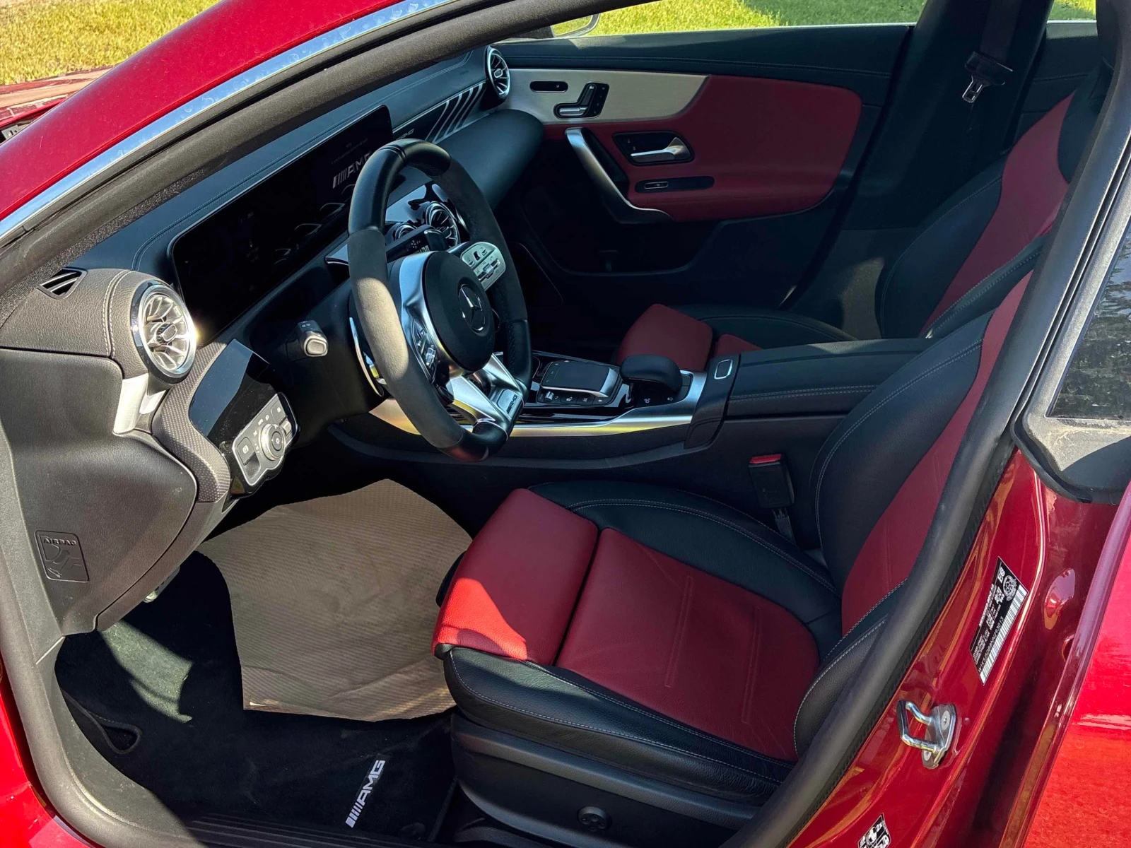 Mercedes-Benz CLA 45 AMG /DIS/360/BURMESTER/ОТ ОФИЦИАЛНО ПРЕДСТАВИТЕЛСТВО, снимка 5 - Автомобили и джипове - 55857076