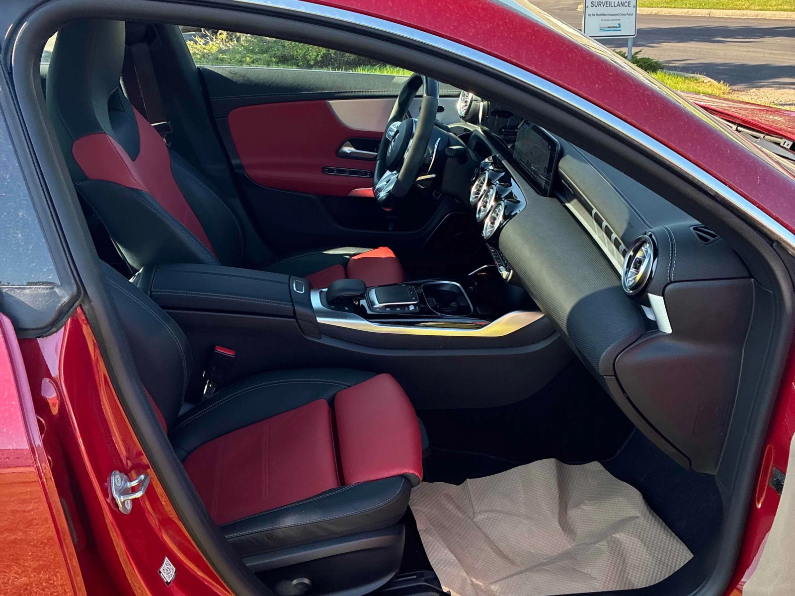 Mercedes-Benz CLA 45 AMG /DIS/360/BURMESTER/ОТ ОФИЦИАЛНО ПРЕДСТАВИТЕЛСТВО, снимка 13 - Автомобили и джипове - 55857076