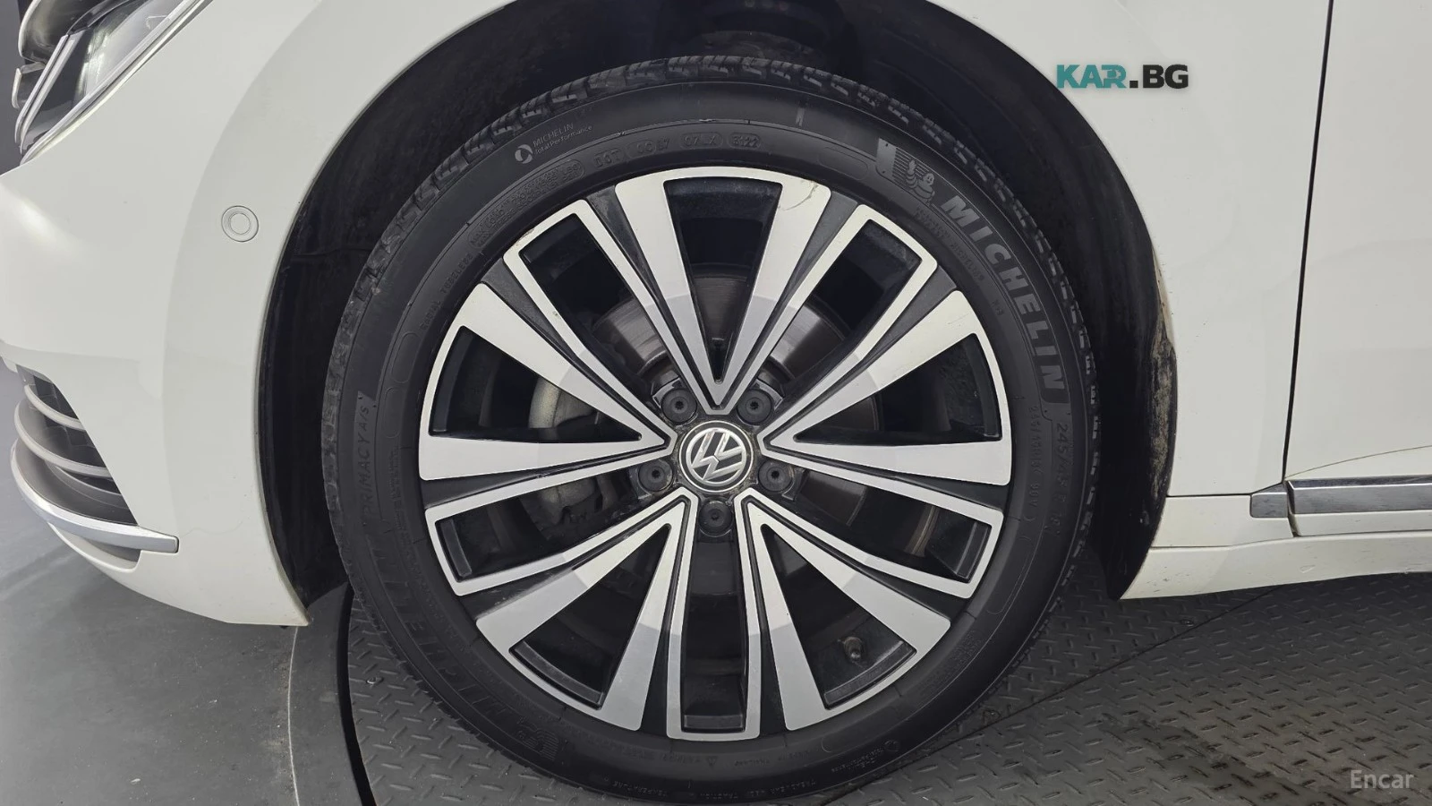 VW Arteon PREMIUM* 2.0TDI* DISTRONIC* ПОДГРЕВ* КАМЕРА* ОБДУХ, снимка 15 - Автомобили и джипове - 55898429