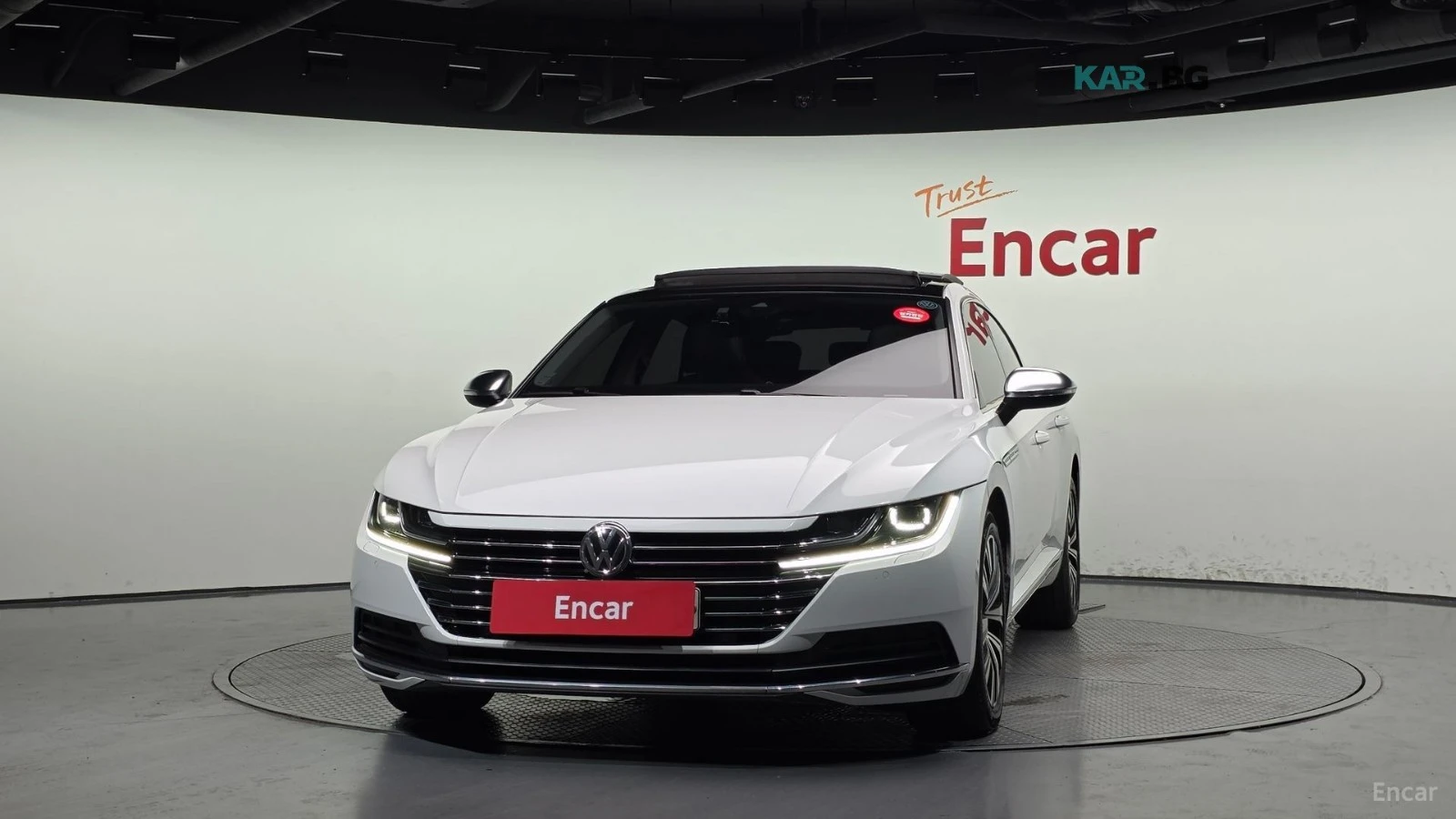 VW Arteon PREMIUM* 2.0TDI* DISTRONIC* ПОДГРЕВ* КАМЕРА* ОБДУХ, снимка 2 - Автомобили и джипове - 55898429
