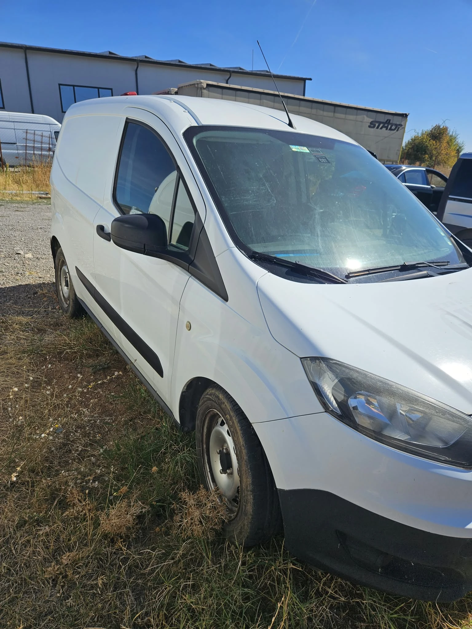Ford Courier, снимка 4 - Автомобили и джипове - 56338190