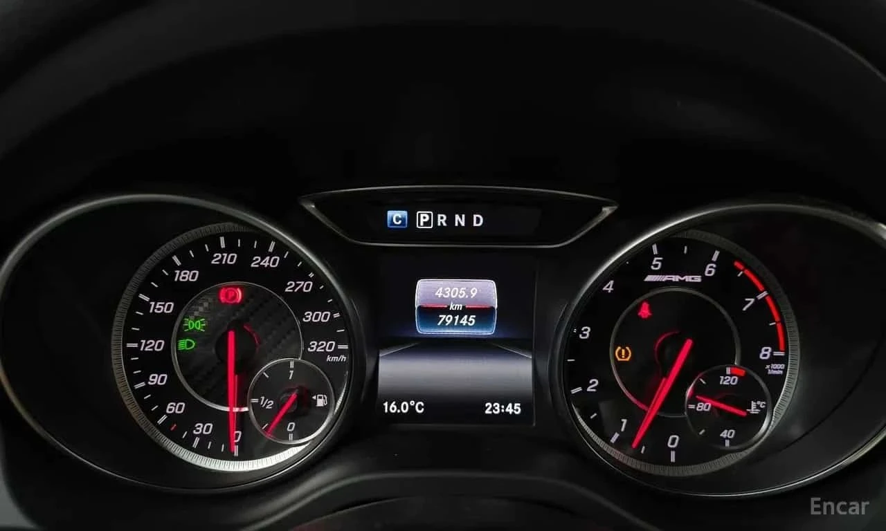 Mercedes-Benz CLA, снимка 8 - Автомобили и джипове - 56737062