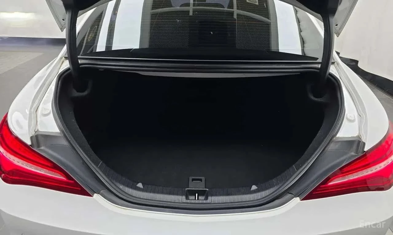 Mercedes-Benz CLA, снимка 17 - Автомобили и джипове - 56737062