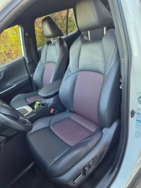 Toyota Rav4 Plug In Hibrit/Premium/306кс/4х4, снимка 10