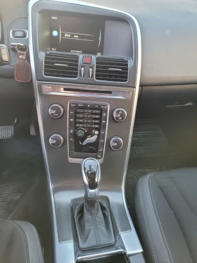 Volvo XC60 D4 181кс - 22500 лв. / 11504.07 € - 72137672 11