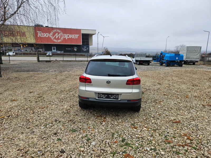 VW Tiguan 1.4 бензин, снимка 3 - Автомобили и джипове - 47397961