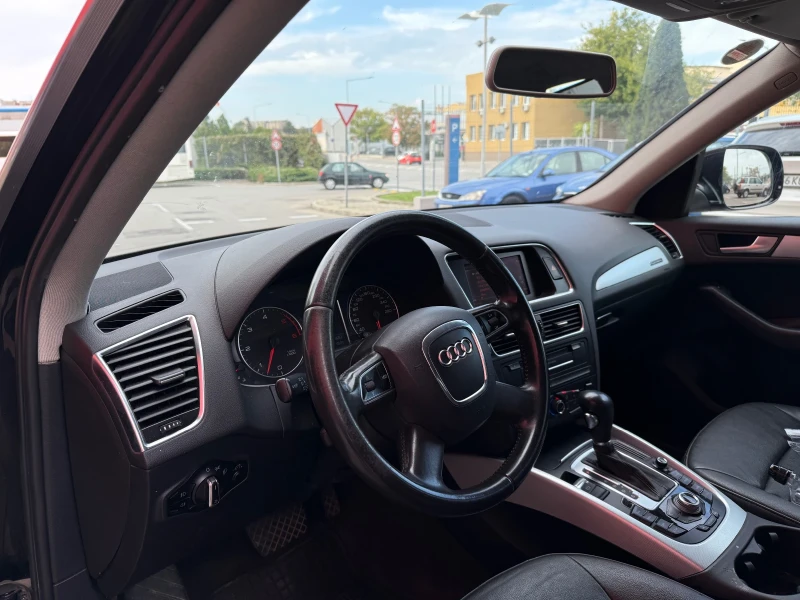 Audi Q5 * 3.0D* Sline* Кожа* LED* , снимка 14 - Автомобили и джипове - 47561527