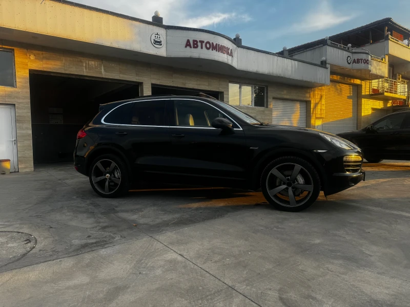 Porsche Cayenne 4.2 TDI V8 420 PS VOLL, снимка 3 - Автомобили и джипове - 52161296