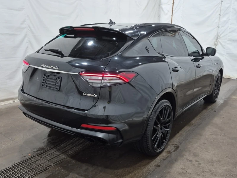 Maserati Levante * MODENA * CARFAX * БЕЗ ПЪРВОНАЧАЛНА ВНОСКА, снимка 3 - Автомобили и джипове - 52962472