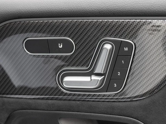 Mercedes-Benz GLB 35 AMG 4Matic = Advanced Plus = Гаранция - изображение 3