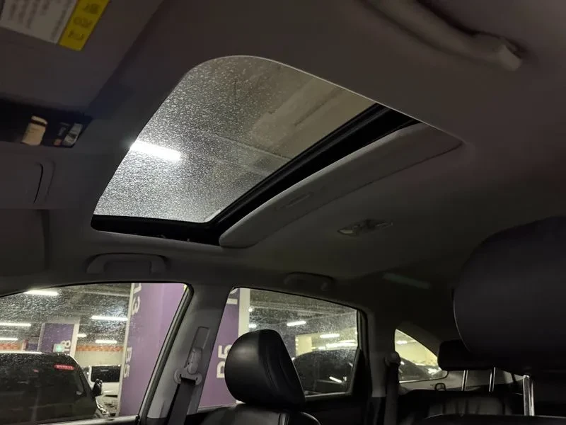 Honda Cr-v 2.4 4Wd 3Rd Generation, снимка 14 - Автомобили и джипове - 56353761