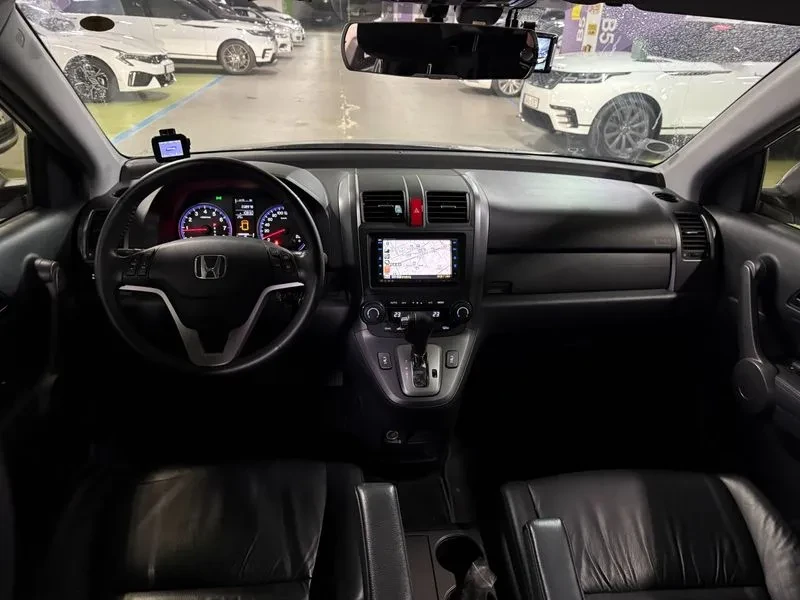 Honda Cr-v 2.4 4Wd 3Rd Generation, снимка 7 - Автомобили и джипове - 56353761