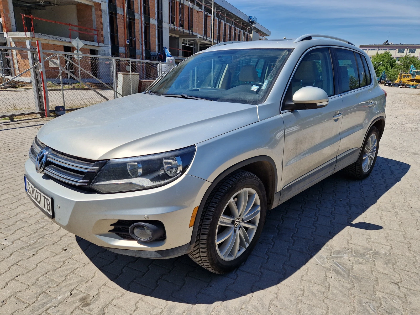 VW Tiguan 2.0TSI - изображение 10