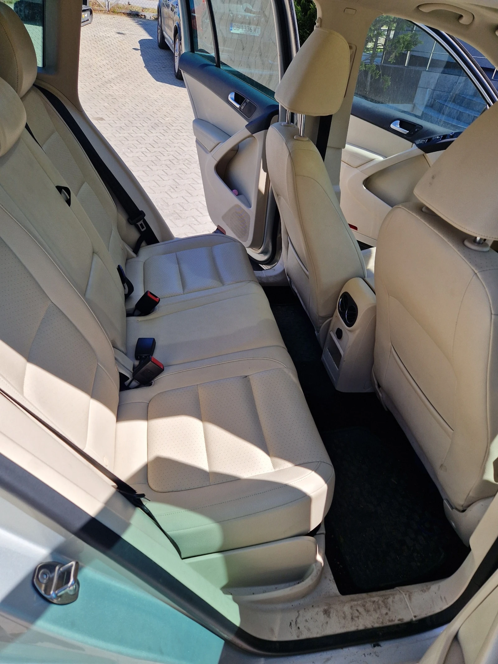 VW Tiguan 2.0TSI - изображение 6
