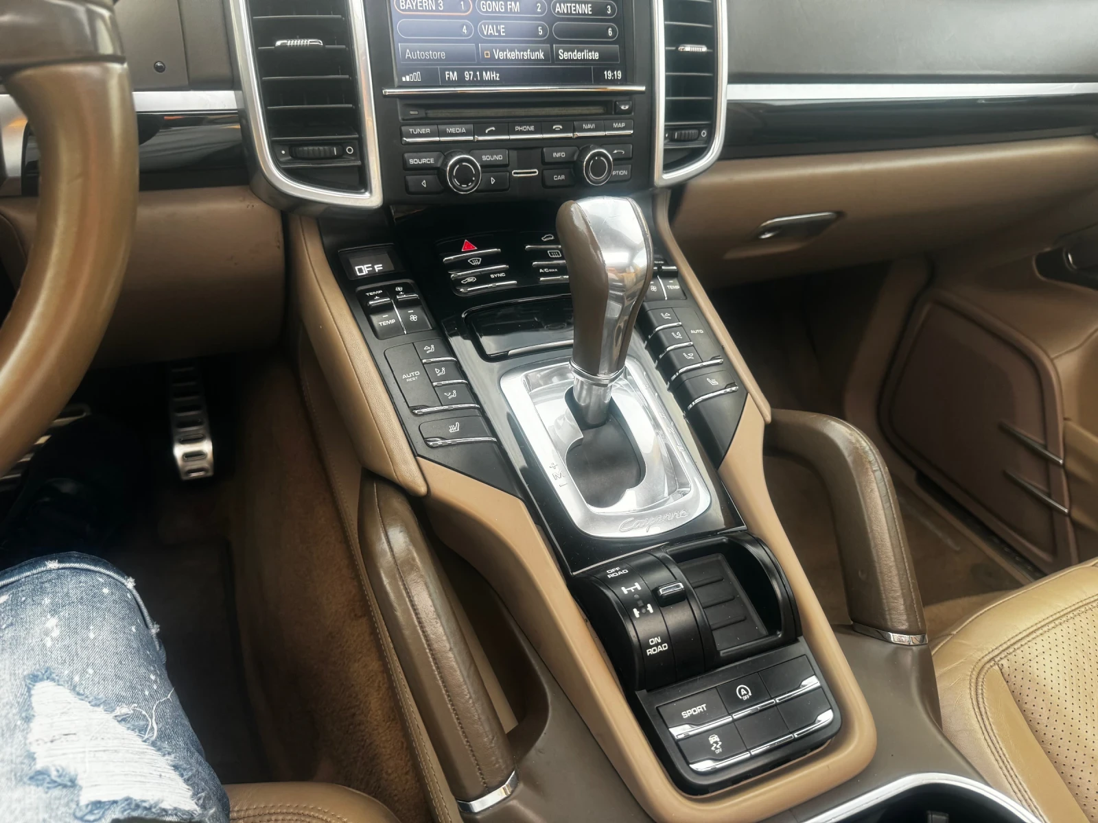 Porsche Cayenne 4.2 TDI V8 420 PS VOLL | Mobile.bg   11