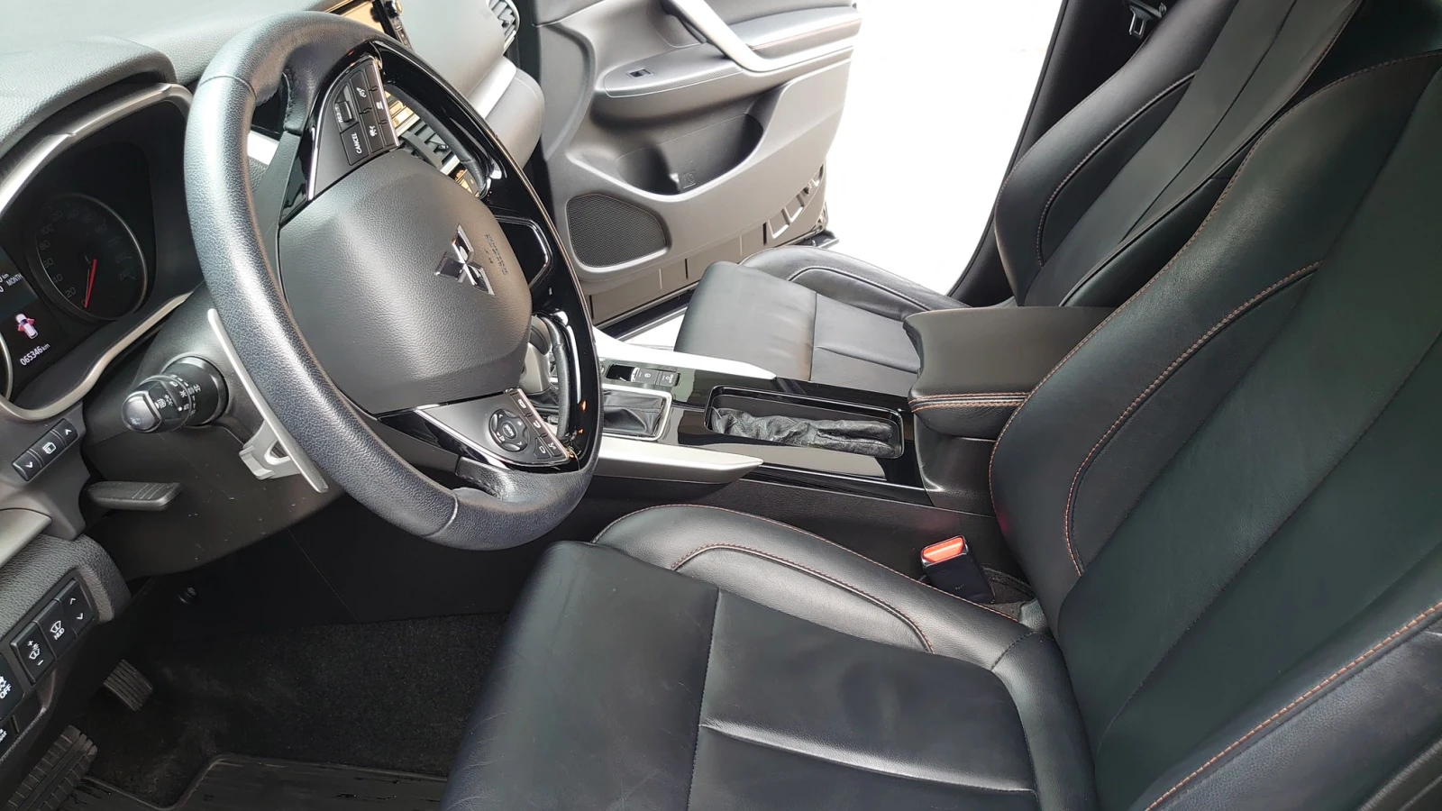 Mitsubishi Eclipse Cross INSTYLE - изображение 10