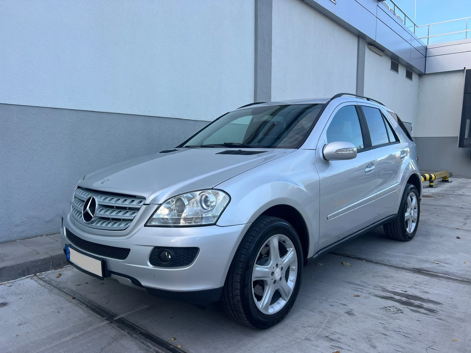 Mercedes-Benz ML 320 NAVI* PDC* 4matic - изображение 3