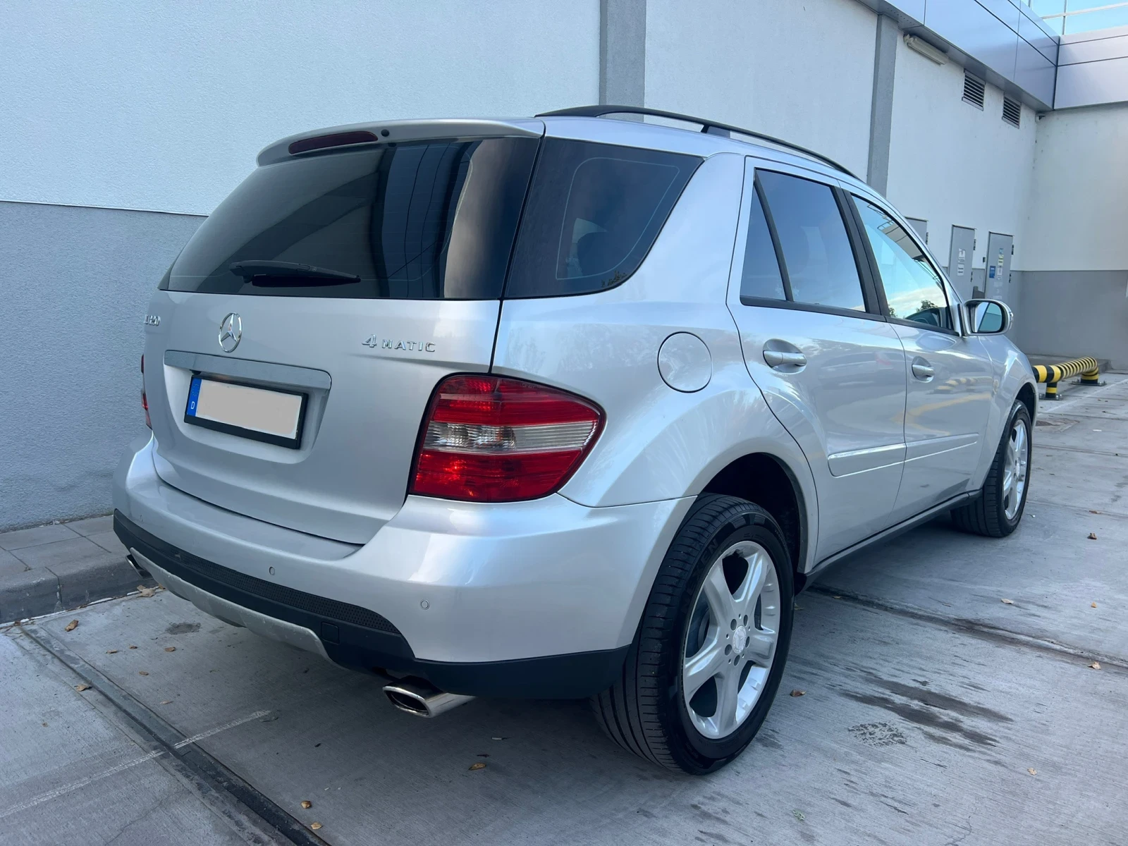 Mercedes-Benz ML 320 NAVI* PDC* 4matic - изображение 6