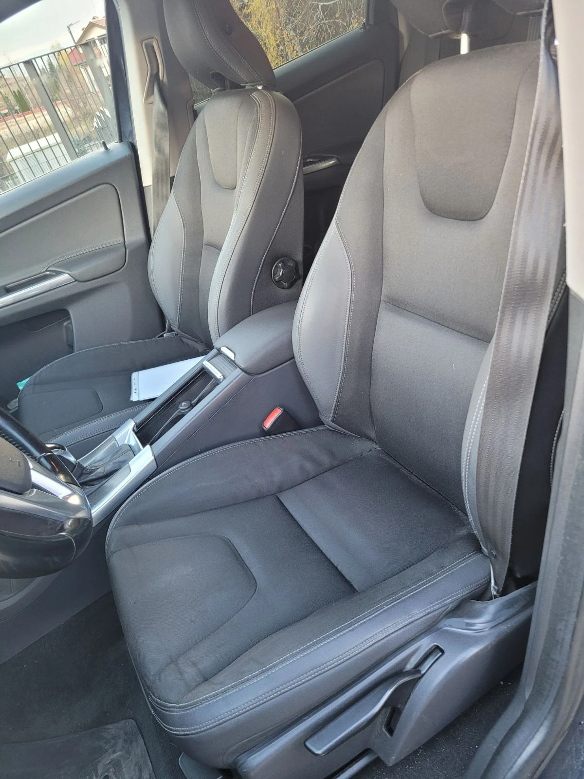 Volvo XC60 D4 181кс - изображение 8