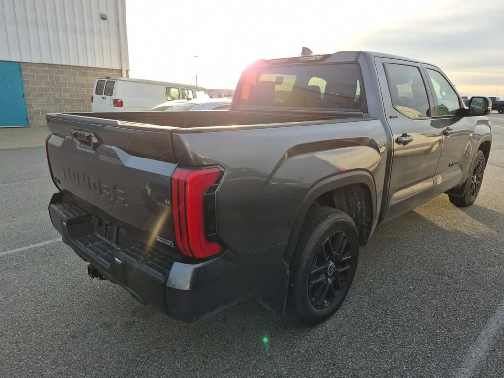Toyota Tundra * LIMITED HYBRID CREW CAB SHORT BED * CARFAX * ��� | Mobile.bg � ����������� 3