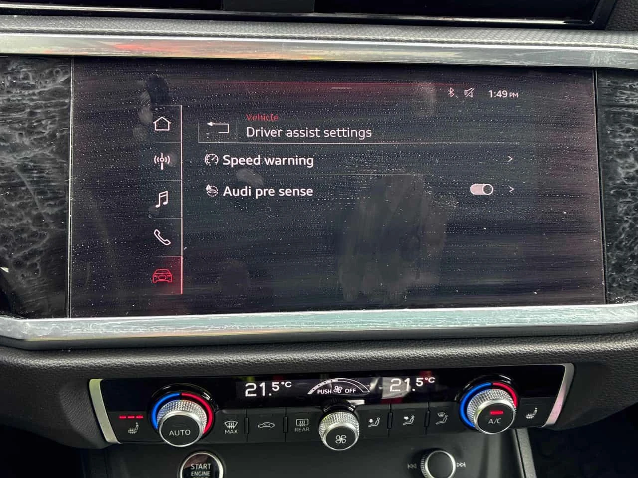 Audi Q3 * Komfort * DISTRONIC* PANORAMA* ПОДГРЕВИ* , снимка 14 - Автомобили и джипове - 54345975