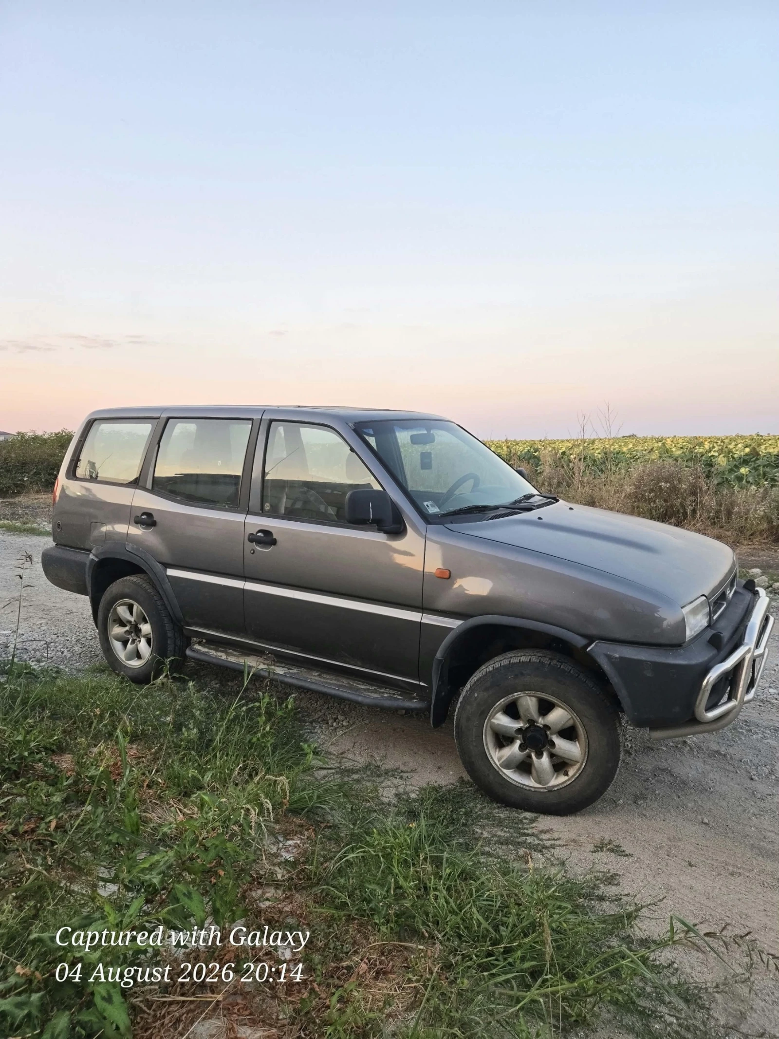 Nissan Terrano газ, снимка 13 - Автомобили и джипове - 55545127