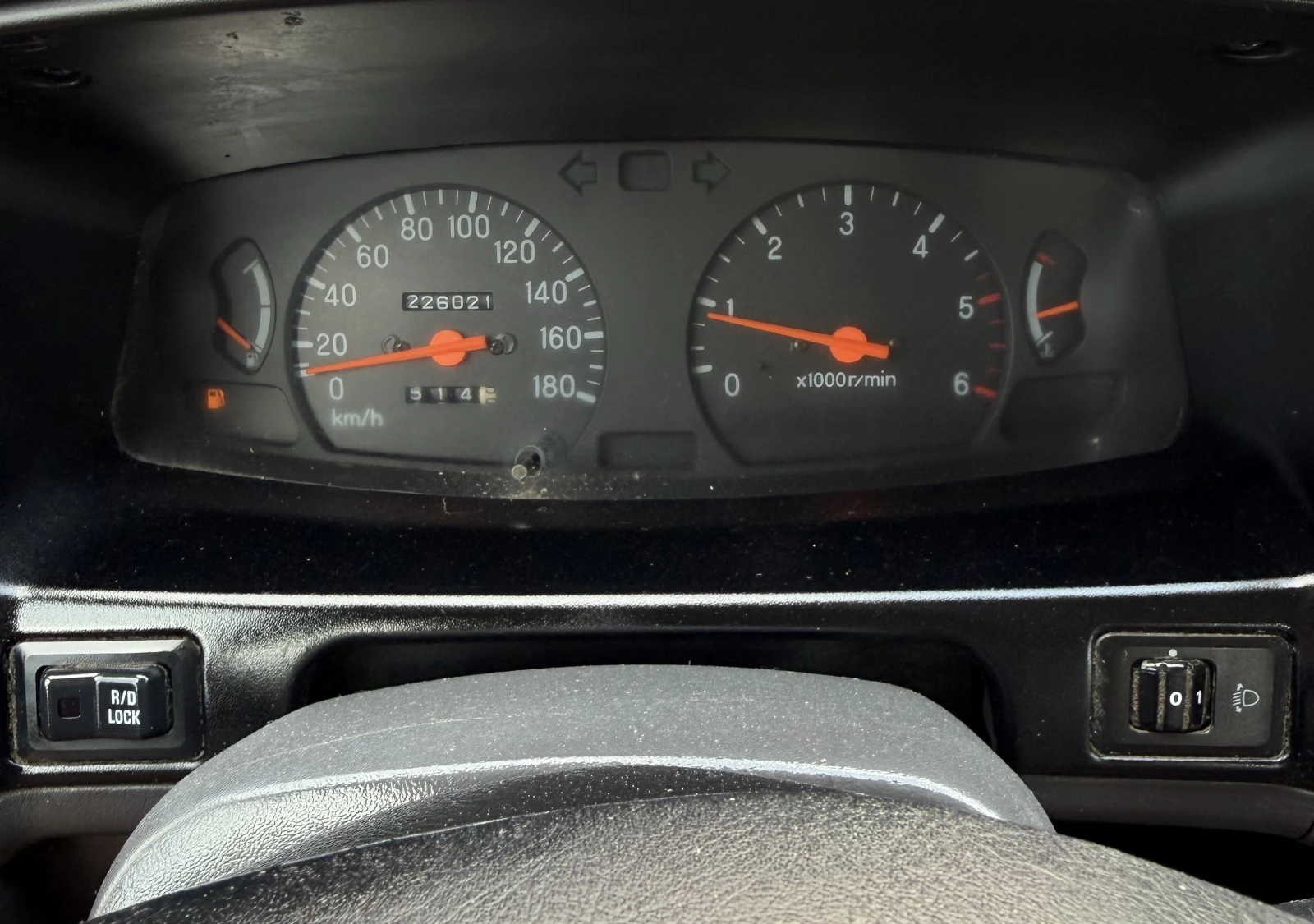 Mitsubishi L200 2.5 TDI, снимка 12 - Автомобили и джипове - 55553920