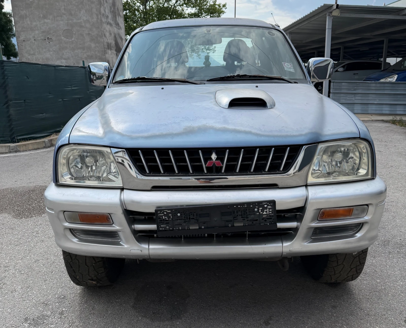 Mitsubishi L200 2.5 TDI, снимка 3 - Автомобили и джипове - 55553920