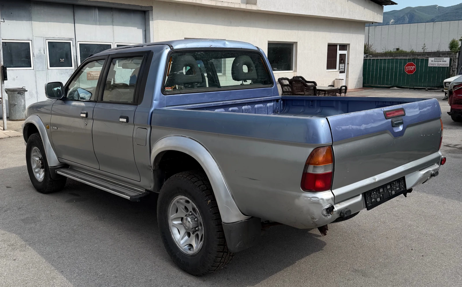 Mitsubishi L200 2.5 TDI, снимка 4 - Автомобили и джипове - 55553920
