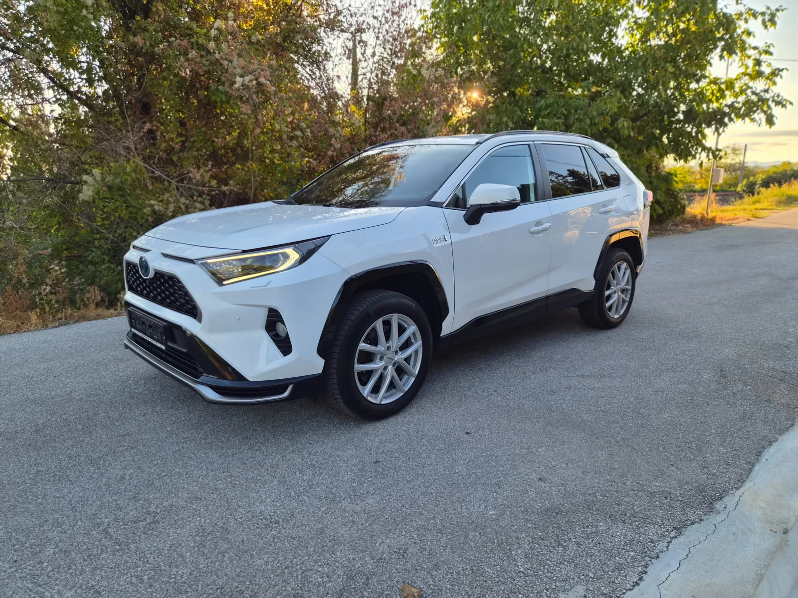 Toyota Rav4 Plug In Hibrit/Premium/306кс/4х4