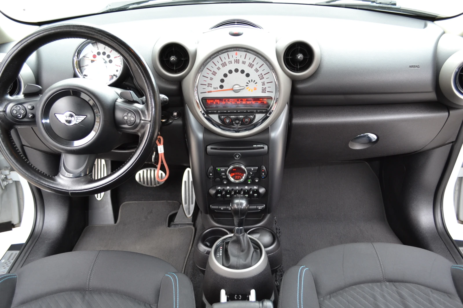 Mini Countryman 2.0 DISEL 4x4 , снимка 14 - Автомобили и джипове - 56282282