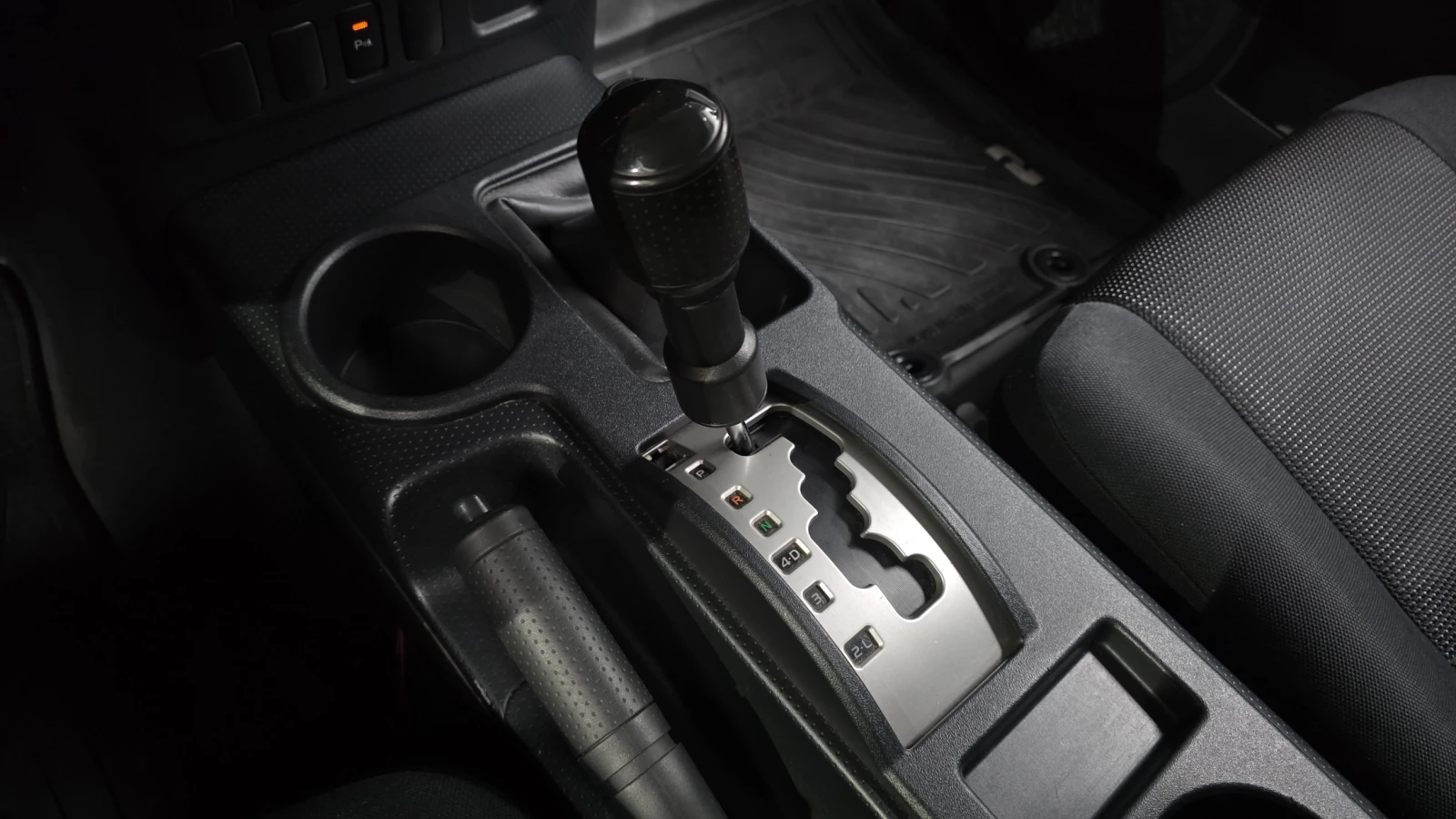 Toyota Fj cruiser ������ ����* encareu.com | Mobile.bg � ����������� 9