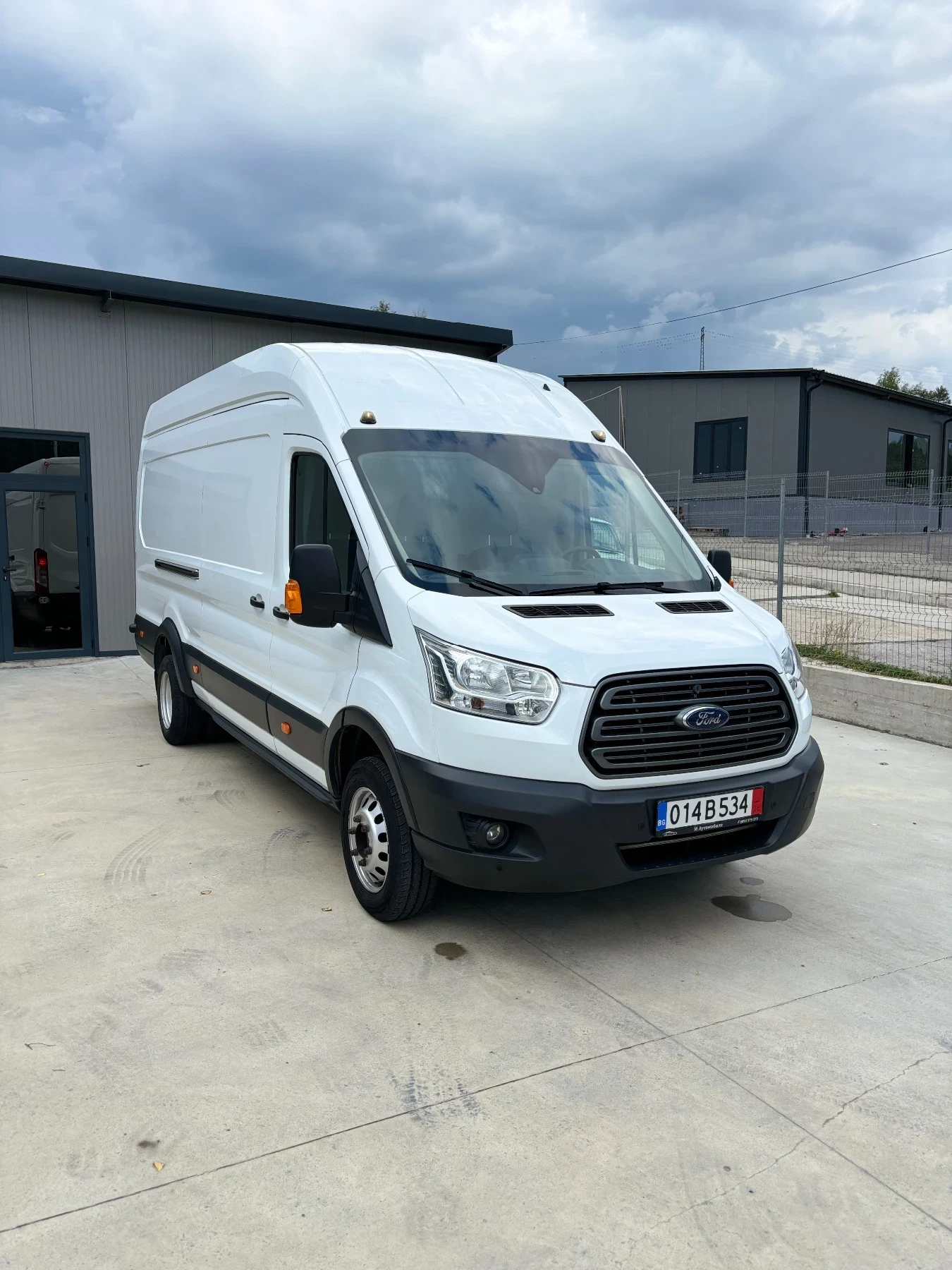 Ford Transit Двойна Гума 3.5Т - изображение 7