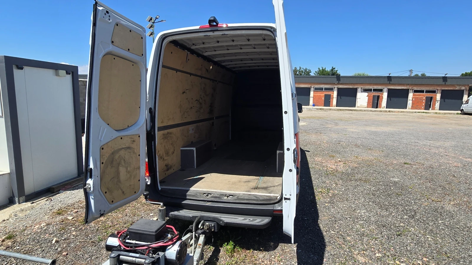Mercedes-Benz Sprinter 316 Фургон, снимка 6 - Бусове и автобуси - 54455122