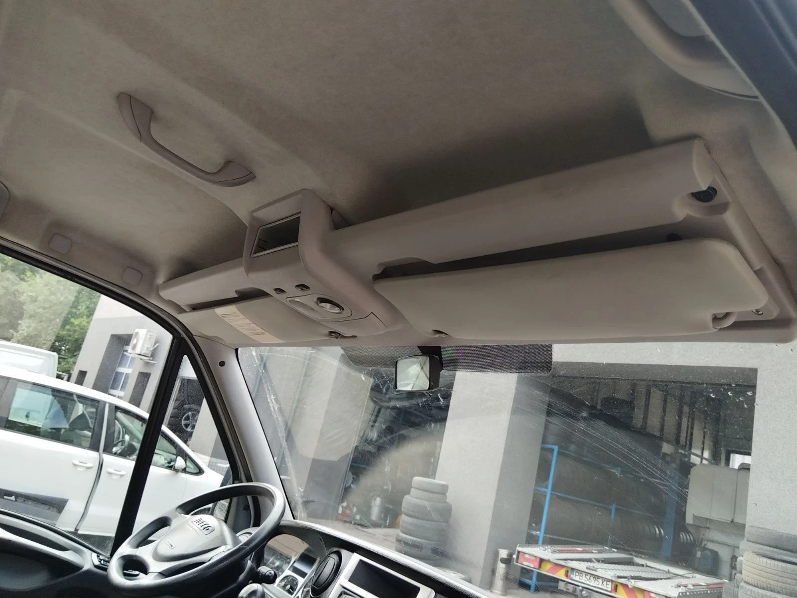 Iveco 35s14 3.0HPI швейцария 4.30м, снимка 12 - Бусове и автобуси - 55830606