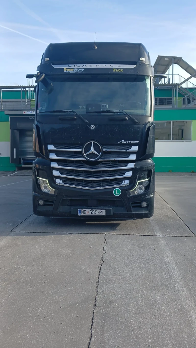 Mercedes-Benz Actros 1848
