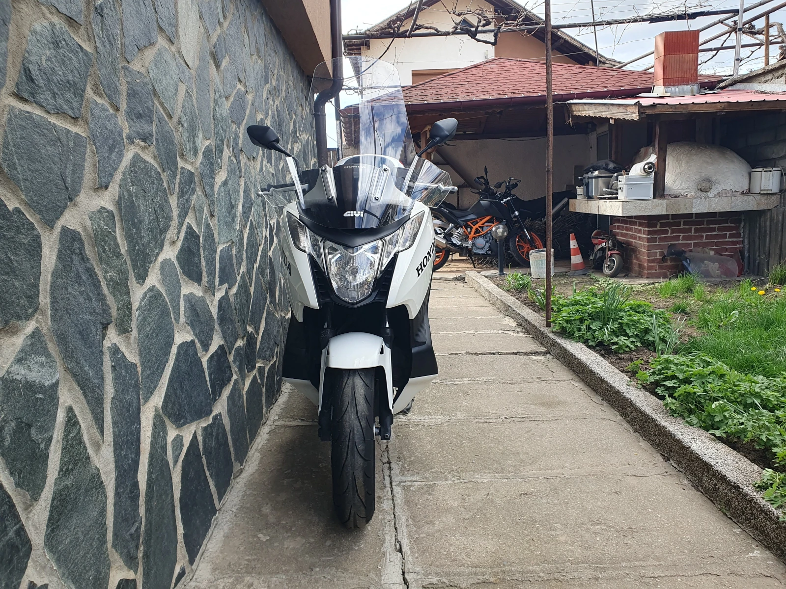 Honda Integra 700i ABS - изображение 3
