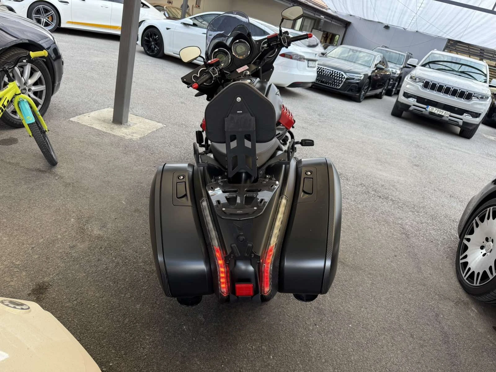 Moto Guzzi MGX-21 CARBON PACK - изображение 4