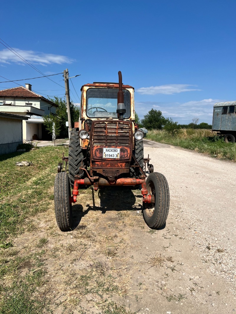Трактор ЮМЗ 6Л, снимка 1 - Селскостопанска техника - 46414511