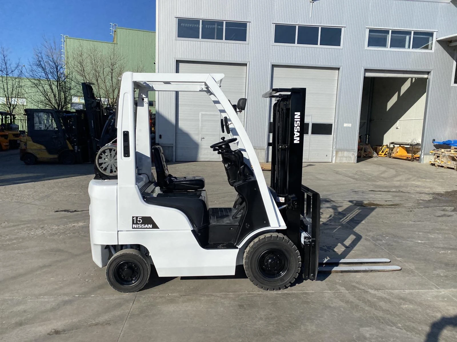  Nissan  ,  | Mobile.bg   2