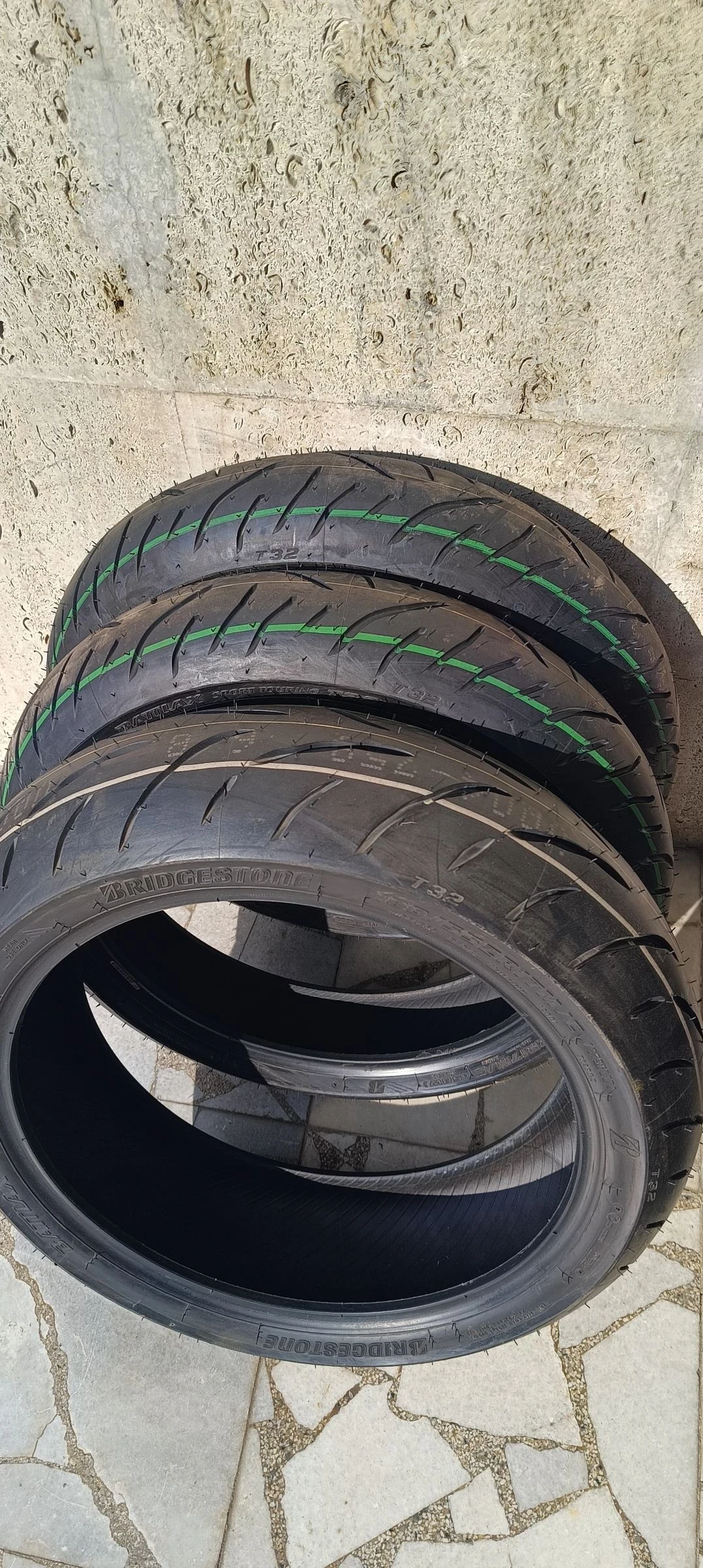  180/55 17 ZR | Mobile.bg   1