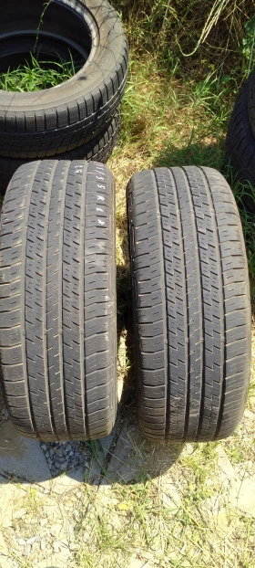 Гуми Всесезонни 235/55R17, снимка 1 - Гуми и джанти - 41591044