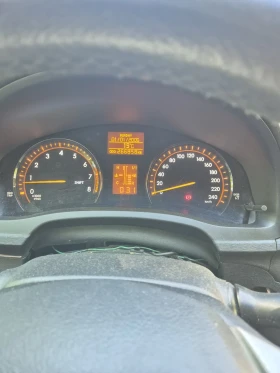 Toyota Avensis 1.8i, снимка 9
