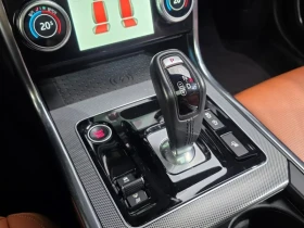 Jaguar XE D180 R-Dynamic S, снимка 9