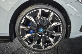 BMW 530 e = M-Sport = Shadow Line Гаранция - 124170 лв. / 63487.11 € - 27618068 4