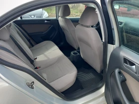 VW Jetta 2.0i Automatic | Auto.bg — изображение 13