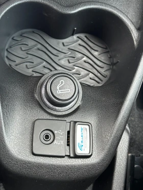 Lancia Ypsilon 1.2i --- 50, 000КМ! - 4900 € / 9583.57 лв. - 87365117 13